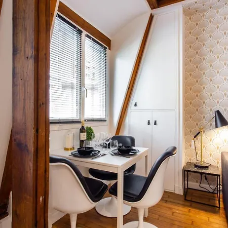 Apartament Magnificent - 3p - Near Trocadero Paryż